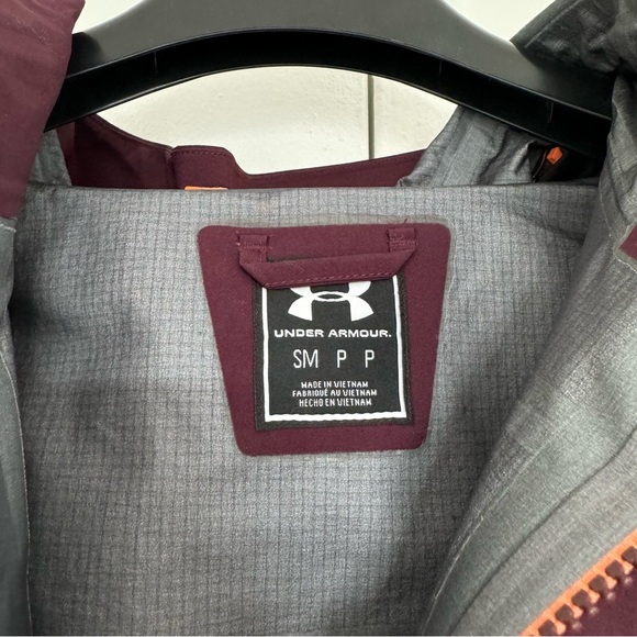 UA Storm Nimbus GTX Shell Jacket - Picture 10 of 14